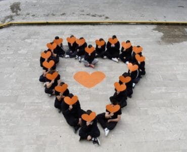 Cyprus Multiple Sclerosis Association - Blog, Εκστρατεία: Σχηματίζουμε μια πορτοκαλί καρδιά