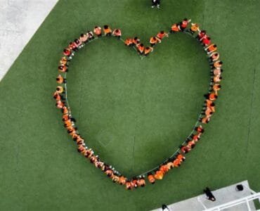 Cyprus Multiple Sclerosis Association - Blog, Εκστρατεία: Σχηματίζουμε μια πορτοκαλί καρδιά